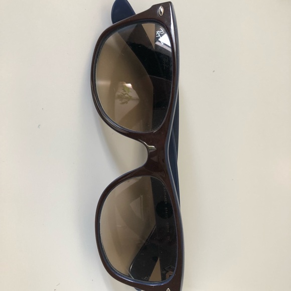 Sunglasses - Picture 4 of 7